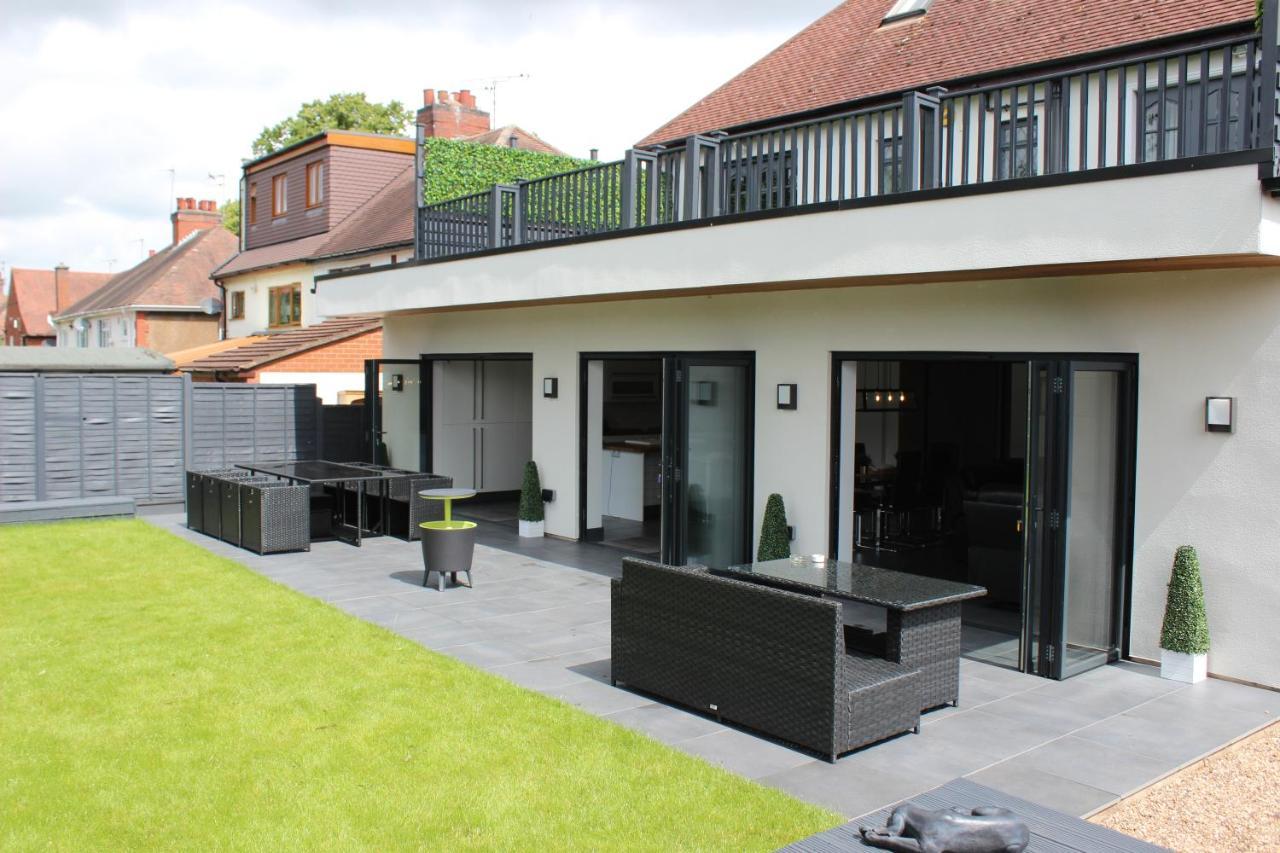 Modern Spacious House - Sleeps 16, Free Parking, Sun Terrace Нанітон Екстер'єр фото